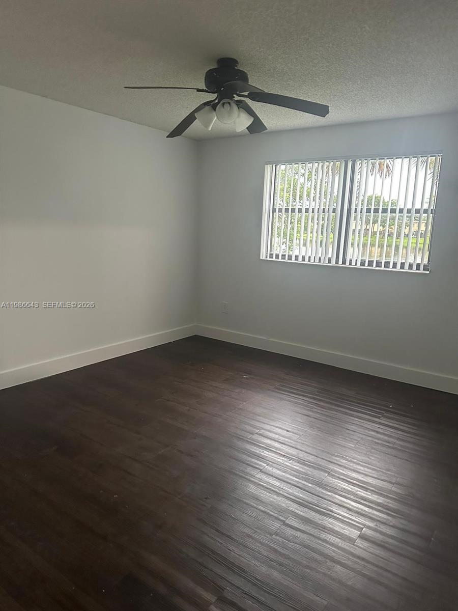 VILLAS DE VENEZIA CONDO - Residential
