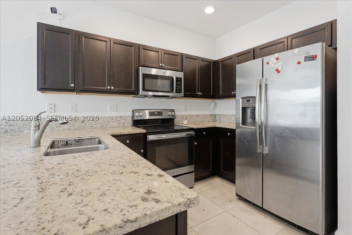 COCO PALM ESTATES - Residential