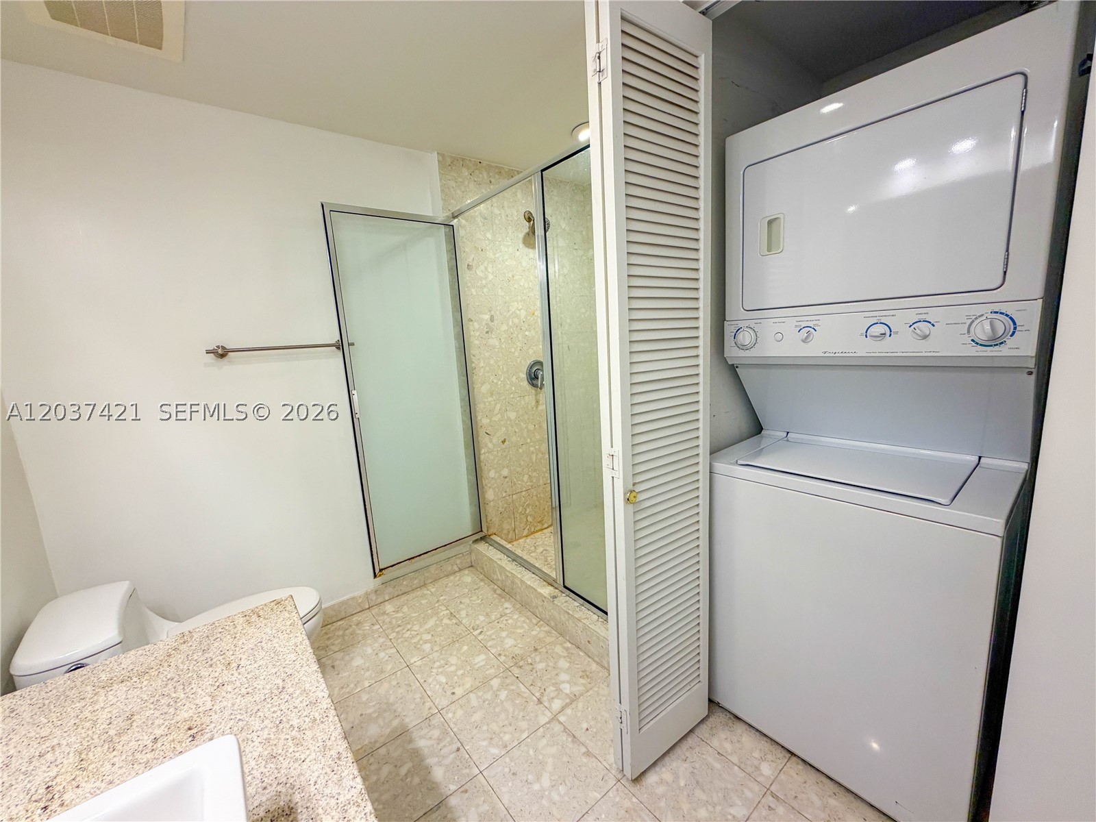 LATITUDE ON THE RIVER CON - Residential Lease