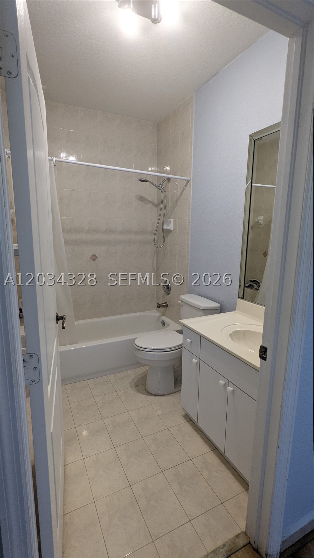 ROYAL GARDEN ESTATES - Residential
