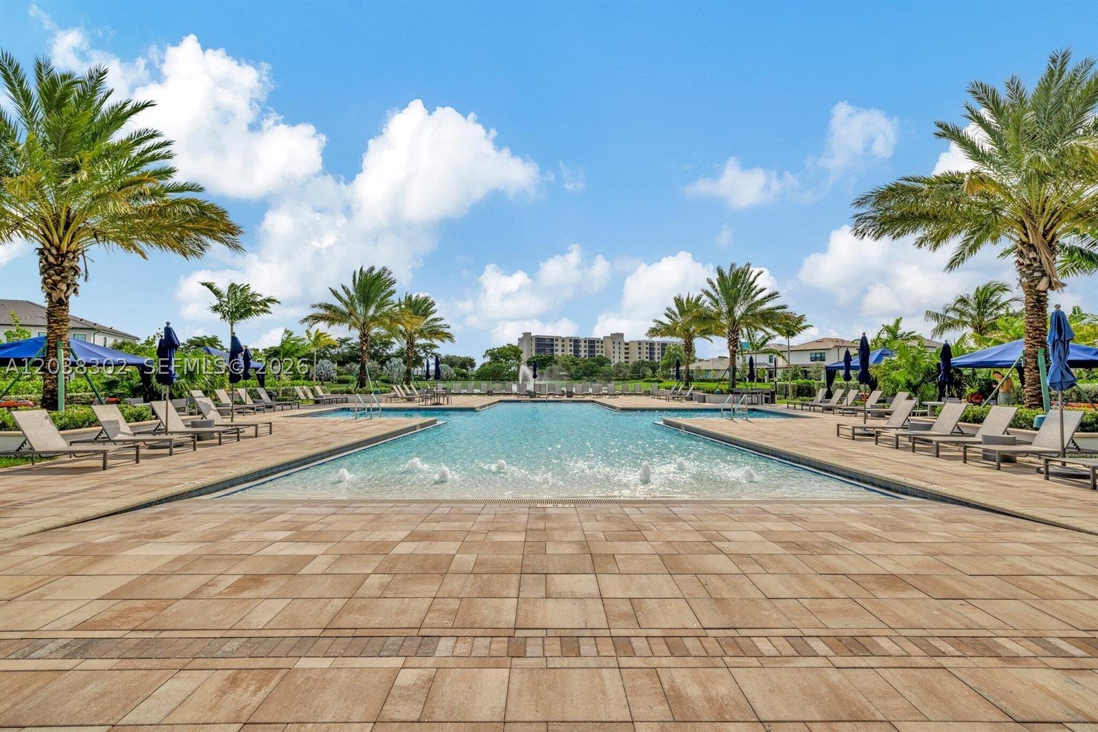 OAK TREE PROPERTY REDEVEL - Residential Lease
