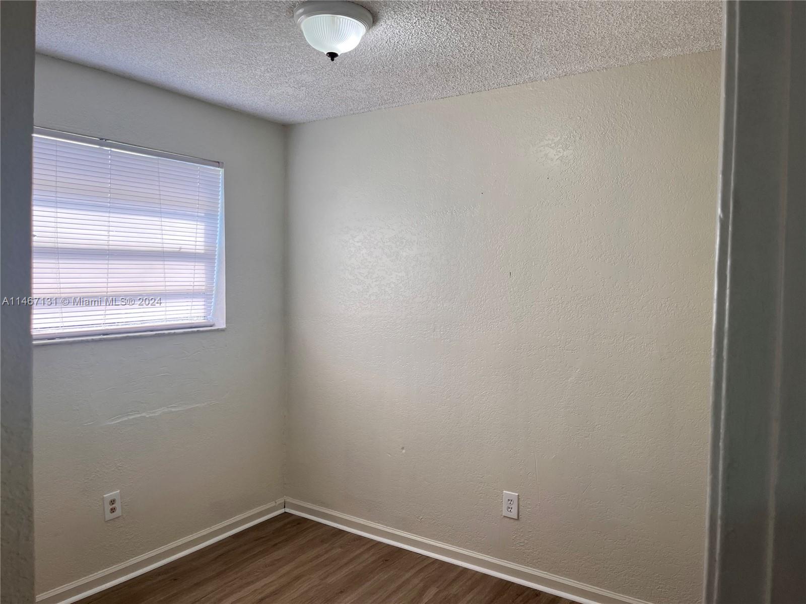 RICHLAND ESTATES - Residential