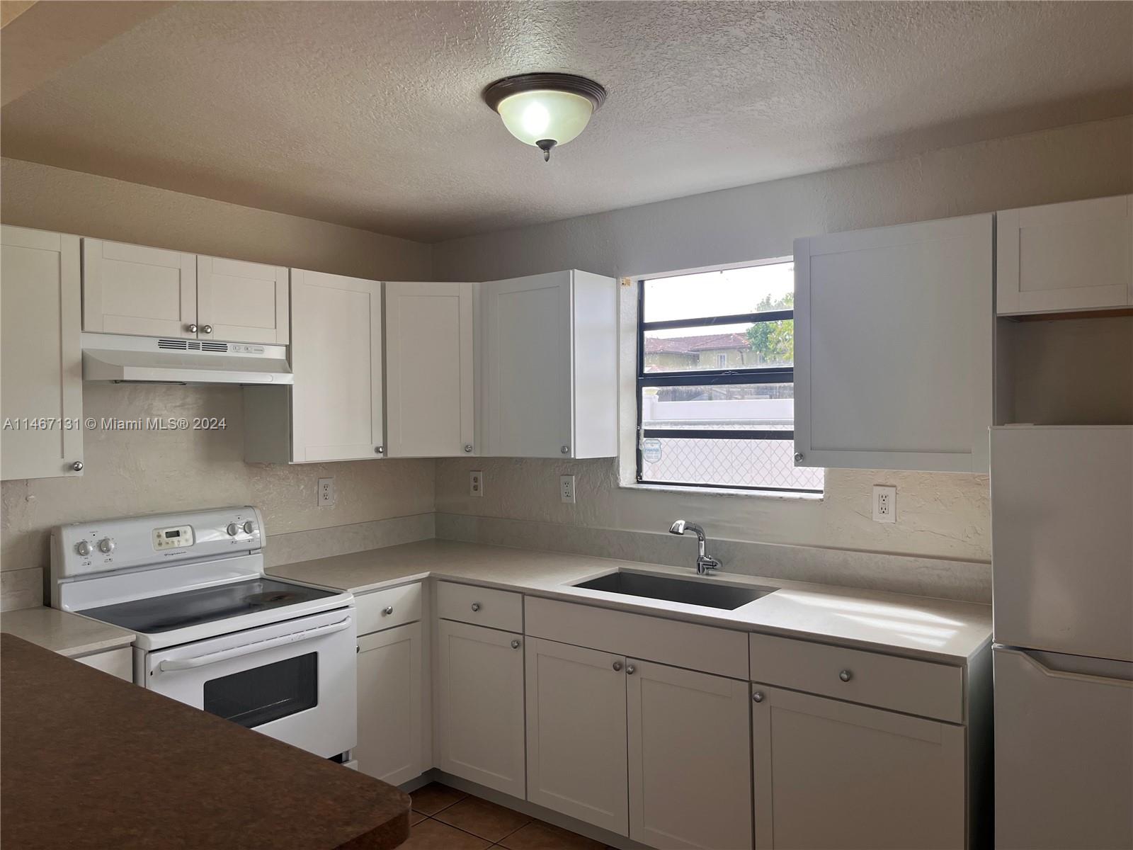 RICHLAND ESTATES - Residential