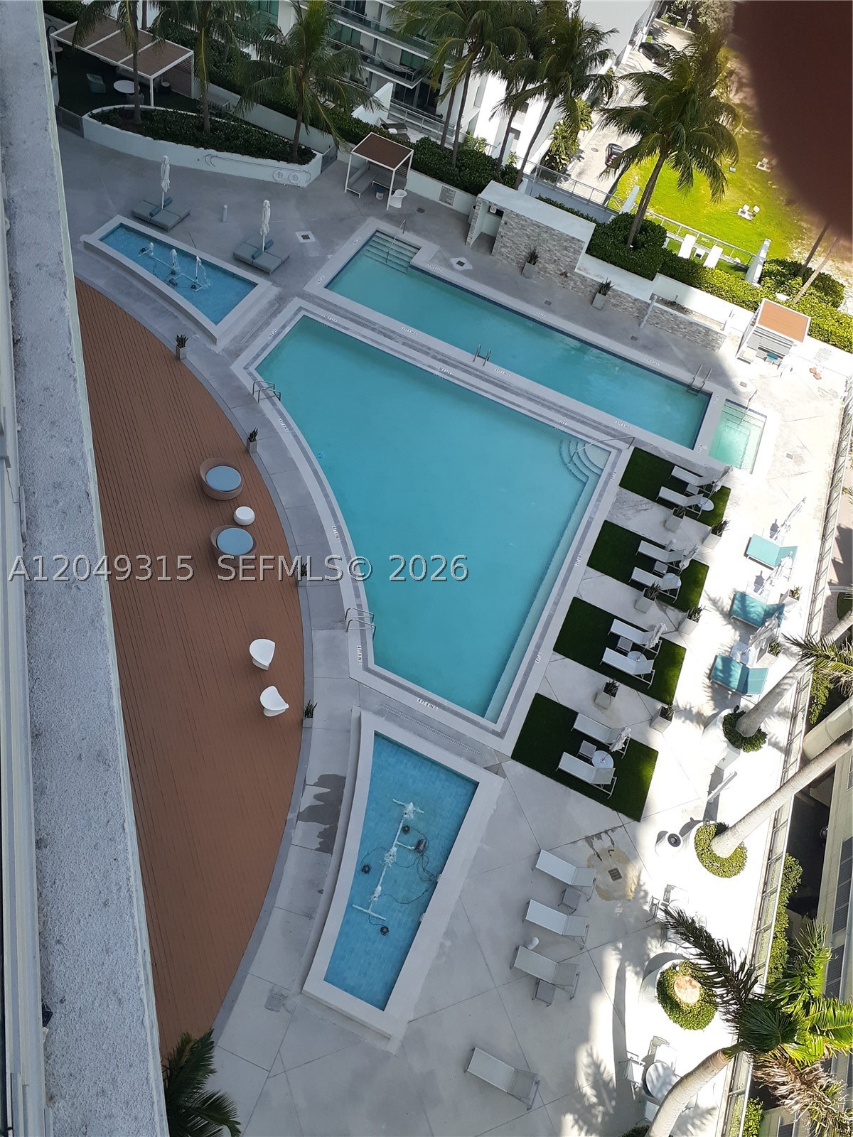 IVY CONDO - Residential Lease