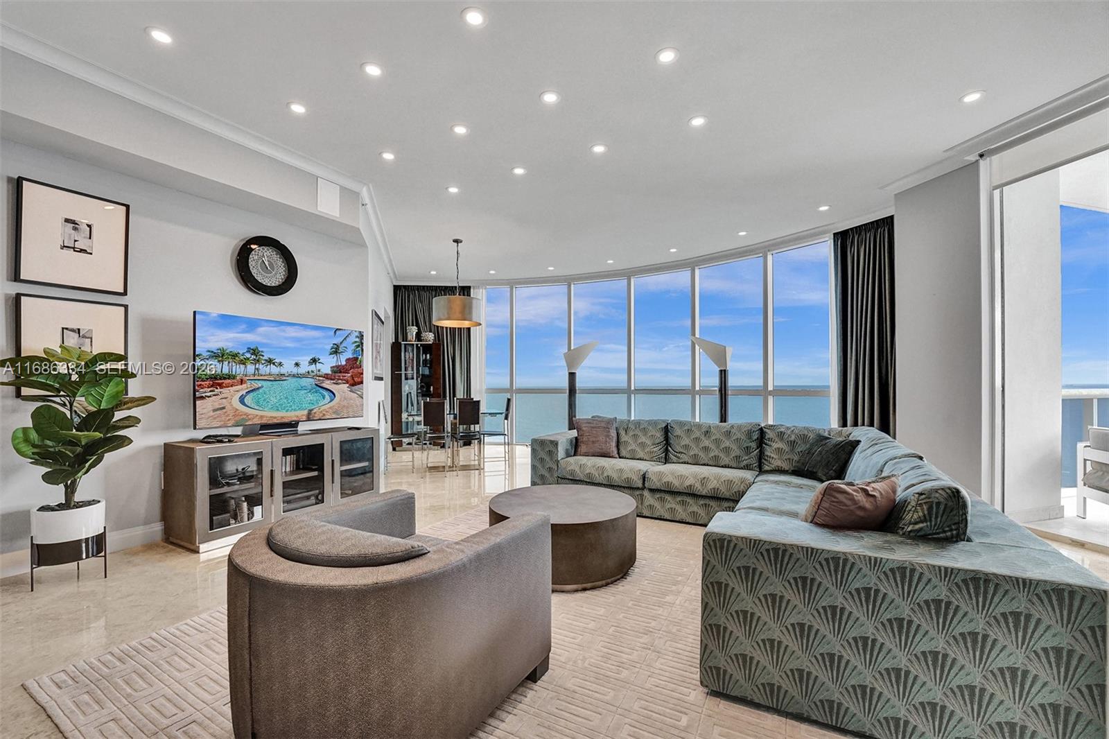 TRUMP PALACE CONDO - Residential