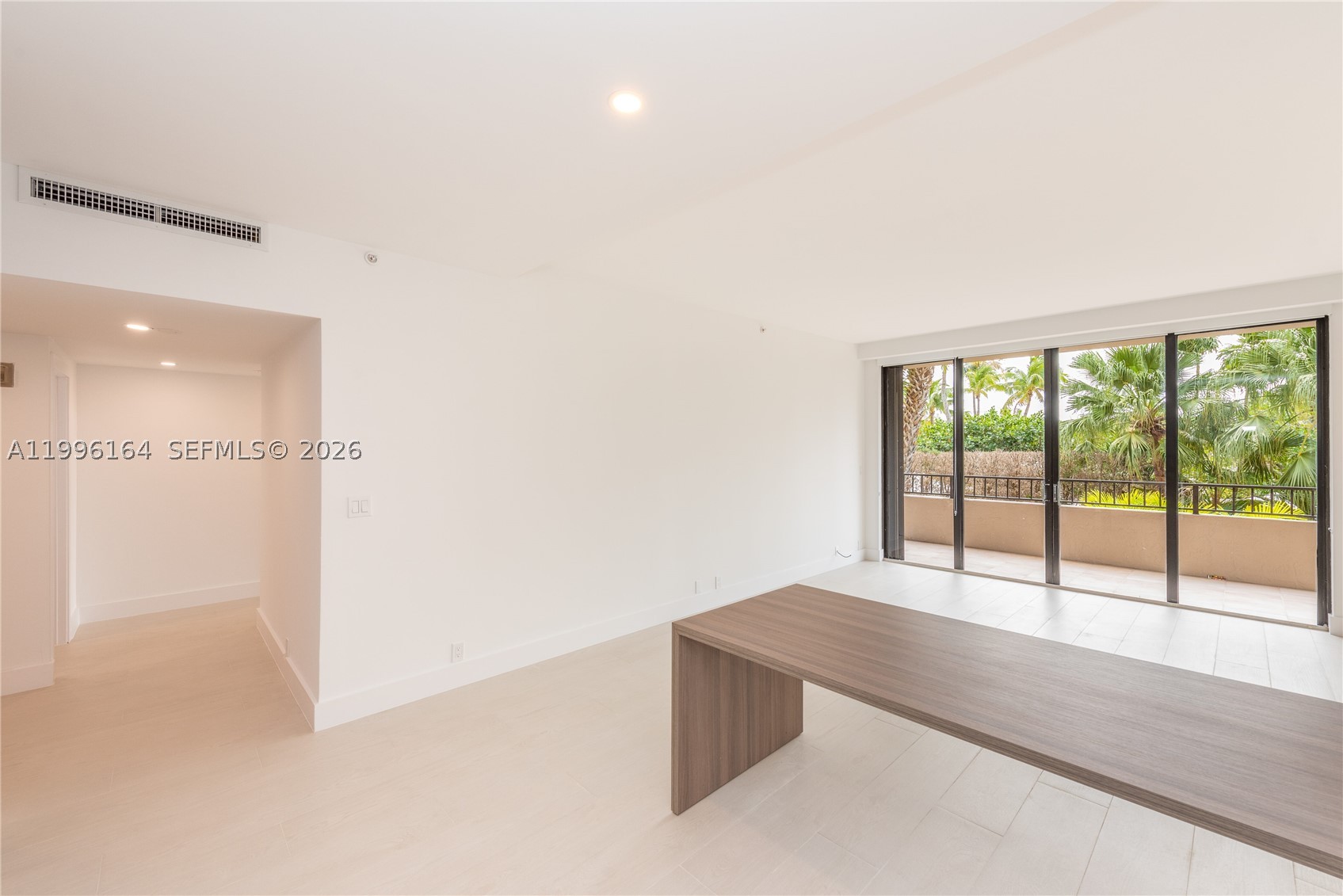 THE EMERALDBAY @ KEY COLO - Residential