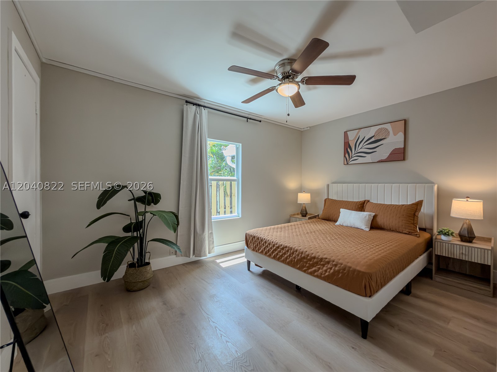 RIVERSIDE PARK - Residential