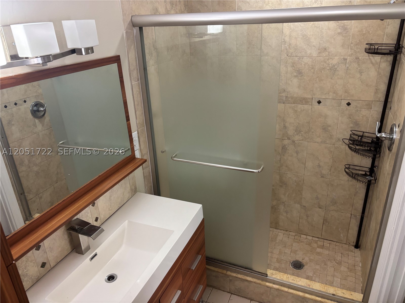 MAHOGANY KEY CONDO #7 - Residential