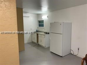 STRAWBERRY FIELD SUB - Residential Lease
