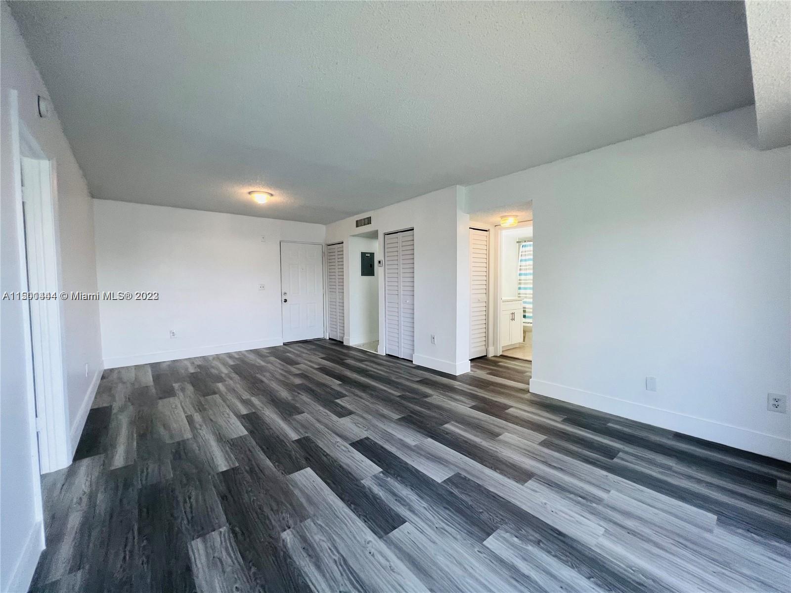 SAGA BAY GARDENS CONDO - Residential