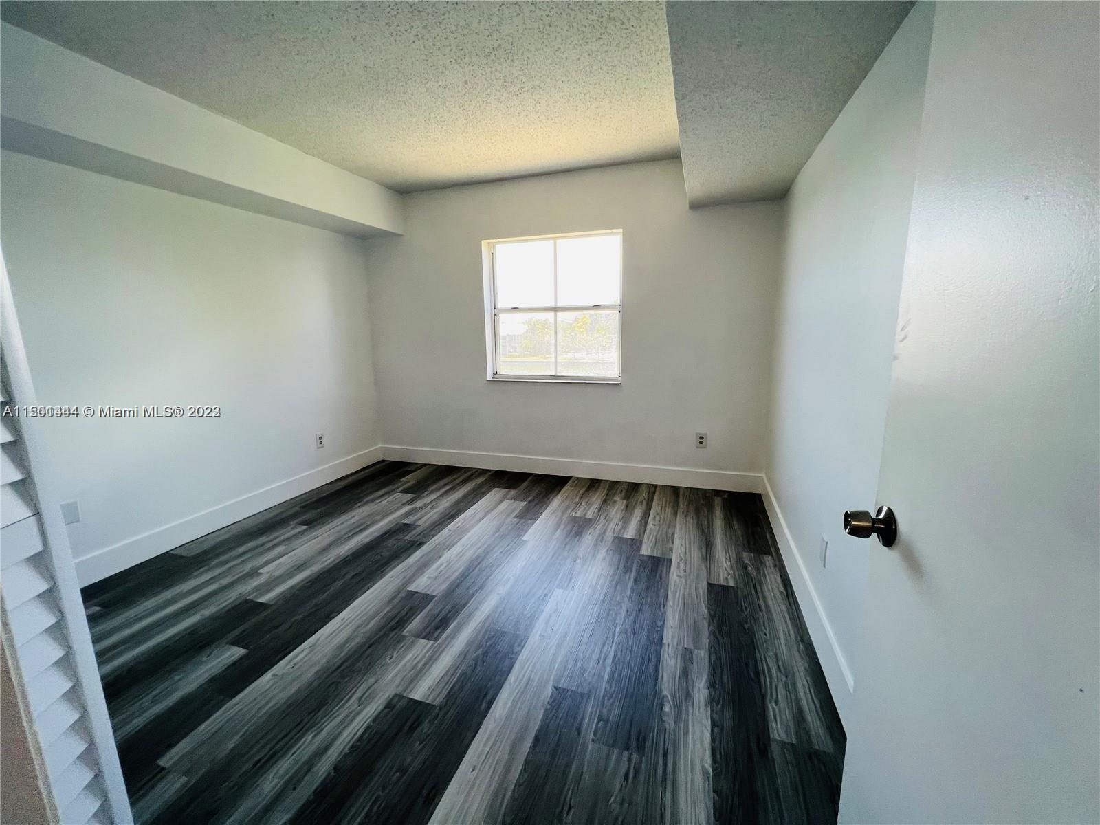 SAGA BAY GARDENS CONDO - Residential