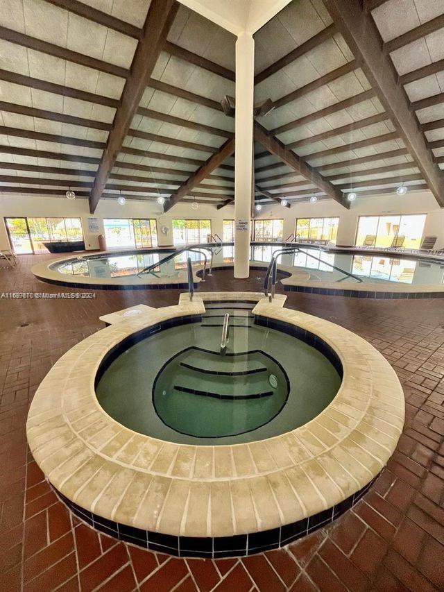 SUNRISE LAKES 72 CONDO - Residential