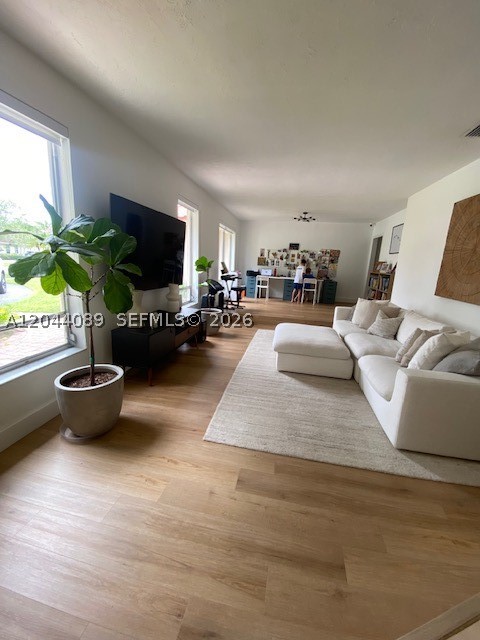 MARLA ESTATES - Residential Lease