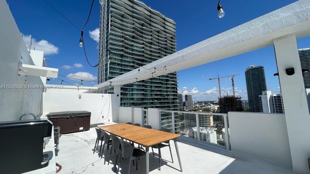 THE CRIMSON CONDO - Residential Lease