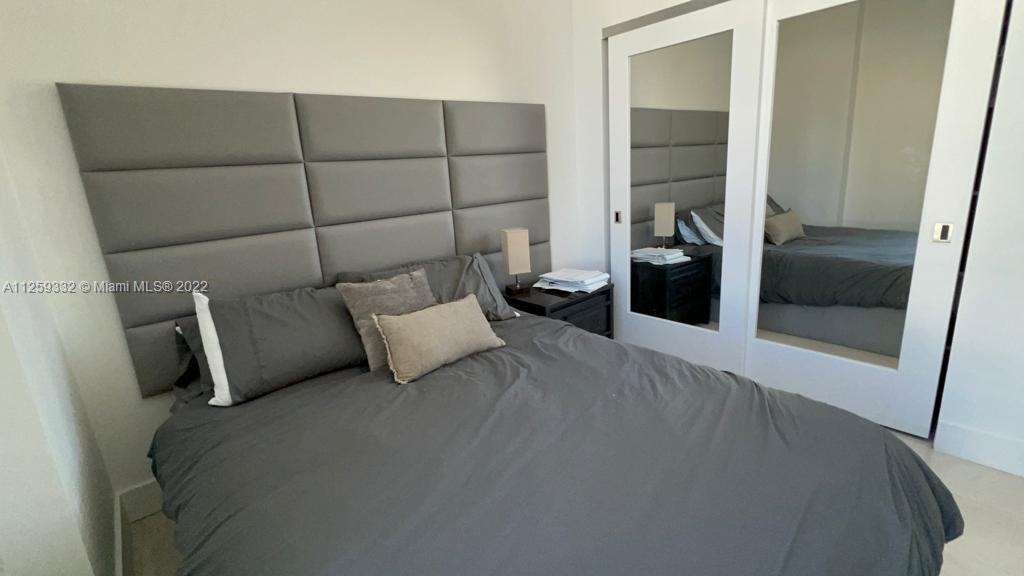 THE CRIMSON CONDO - Residential Lease