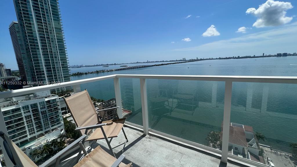 THE CRIMSON CONDO - Residential Lease