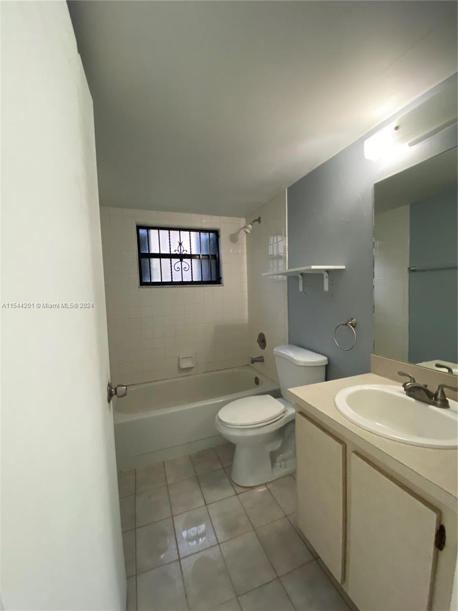 LAGO GRANDE THREE-A CONDO - Residential Lease