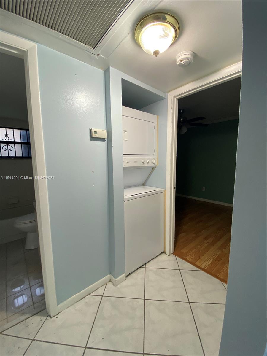 LAGO GRANDE THREE-A CONDO - Residential Lease