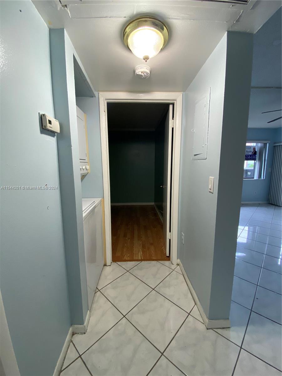LAGO GRANDE THREE-A CONDO - Residential Lease