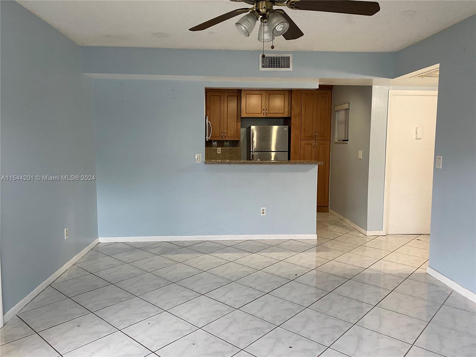 LAGO GRANDE THREE-A CONDO - Residential Lease