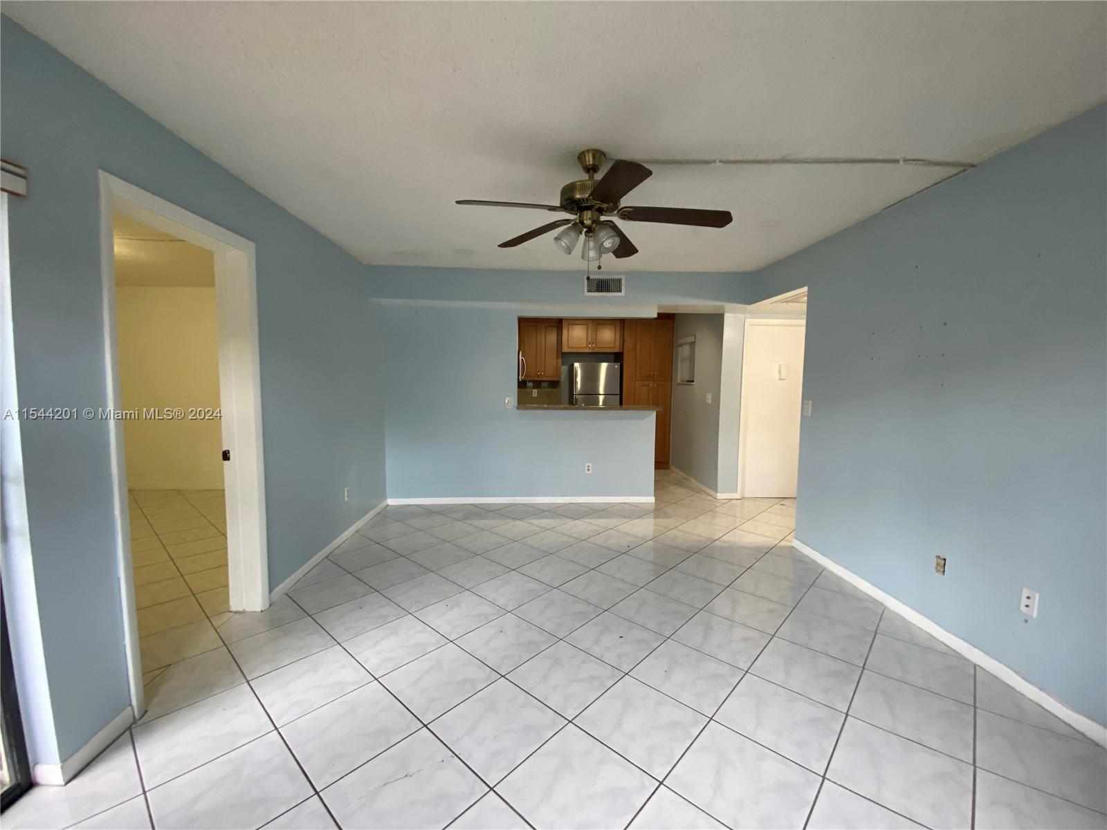 LAGO GRANDE THREE-A CONDO - Residential Lease
