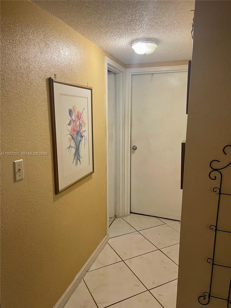 SANDS POINT CONDOMINIUM I - Residential