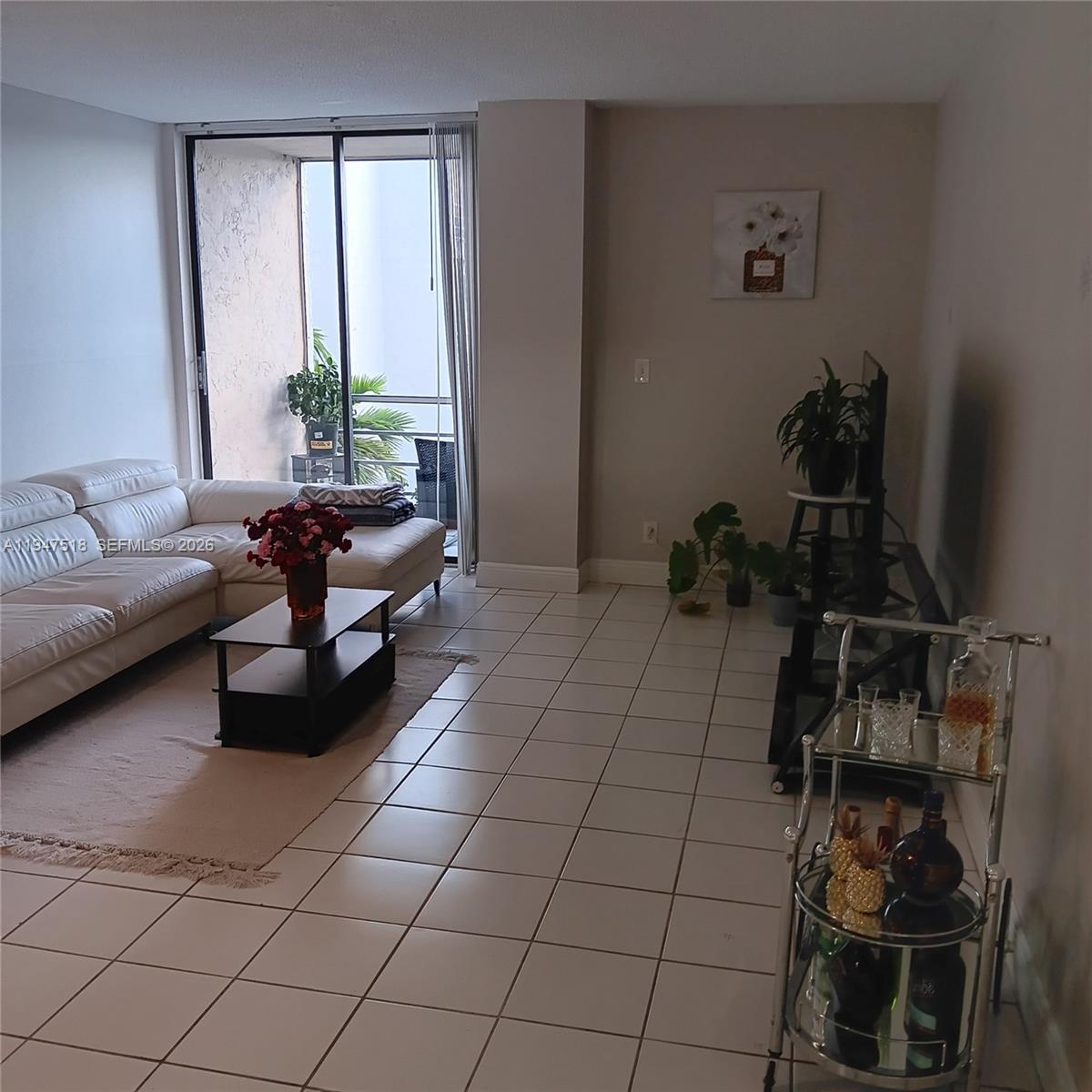 CARLTON BAY CONDO - Residential