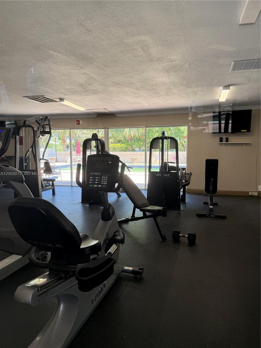 BAYVIEW PALMS CONDO - Residential