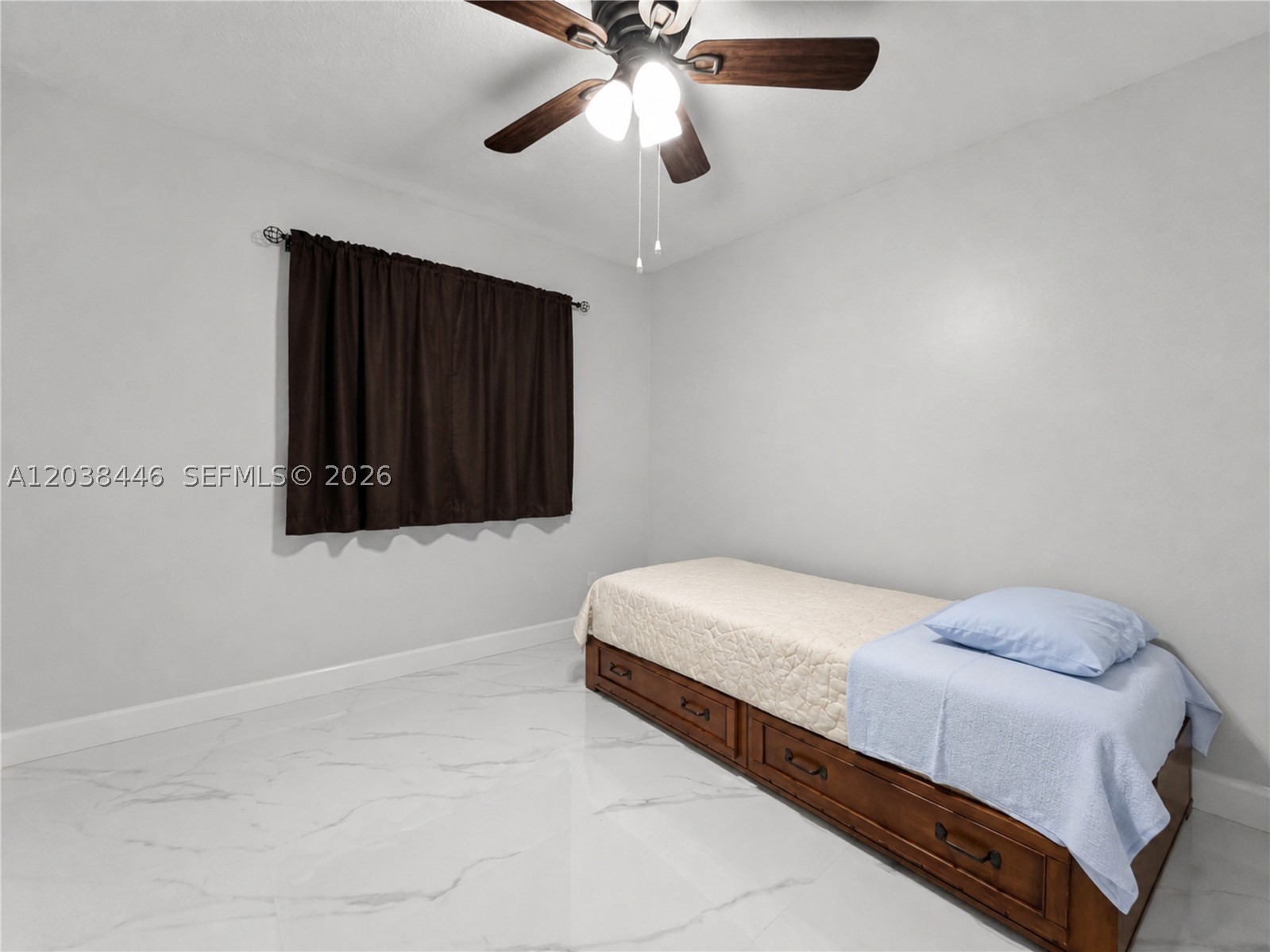 HAINLIN MILL ESTATES SEC - Residential