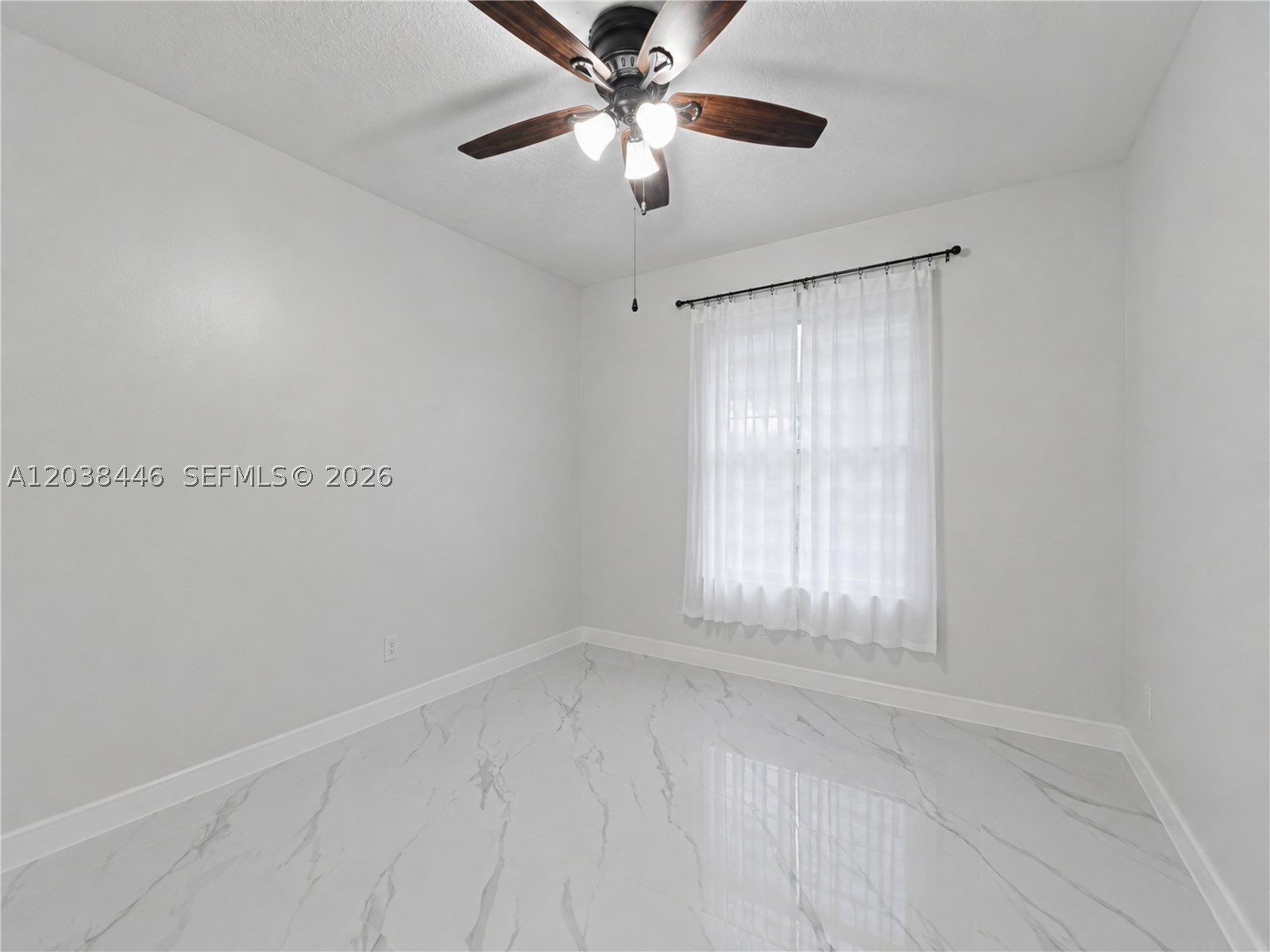 HAINLIN MILL ESTATES SEC - Residential