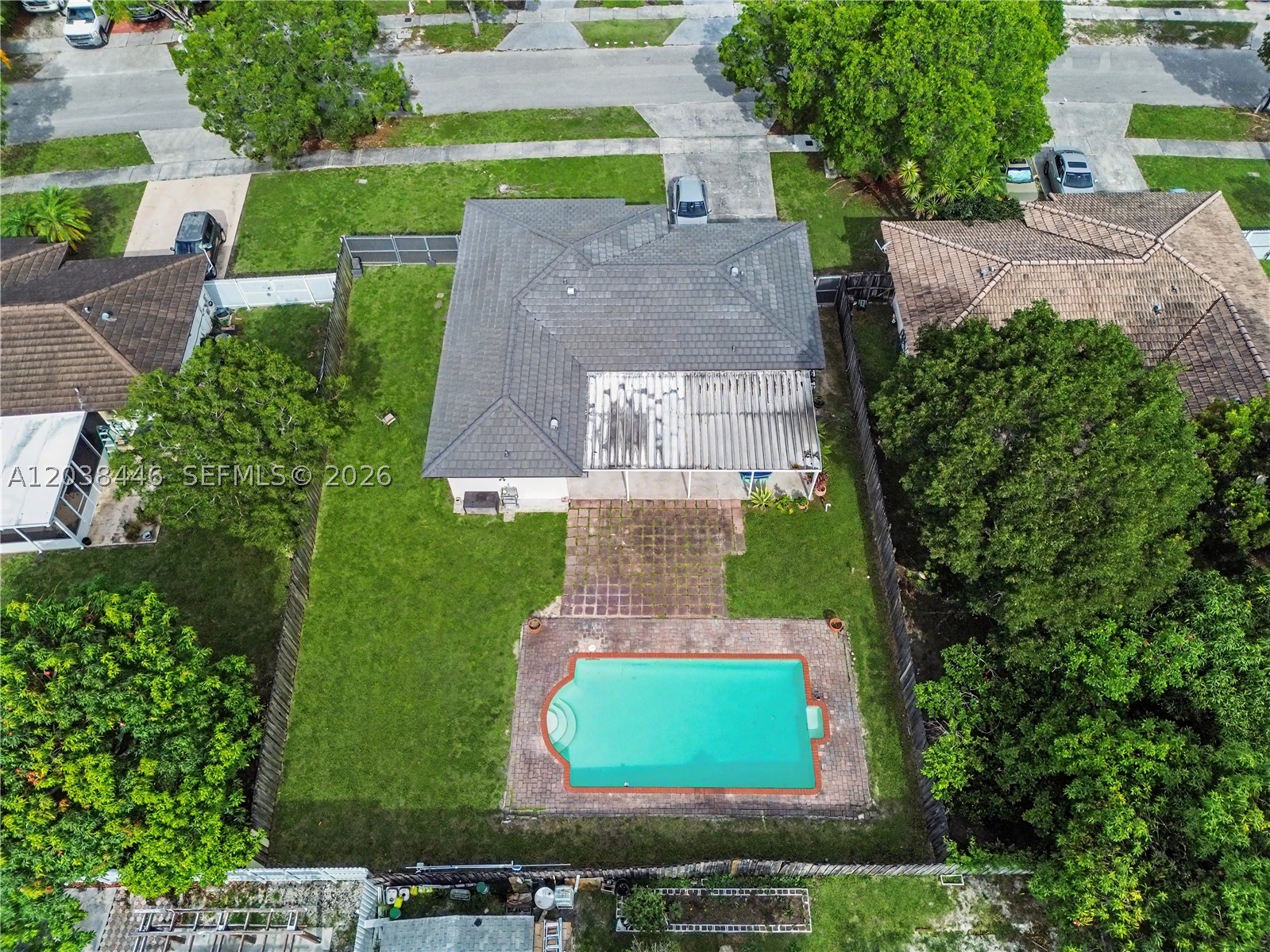 HAINLIN MILL ESTATES SEC - Residential