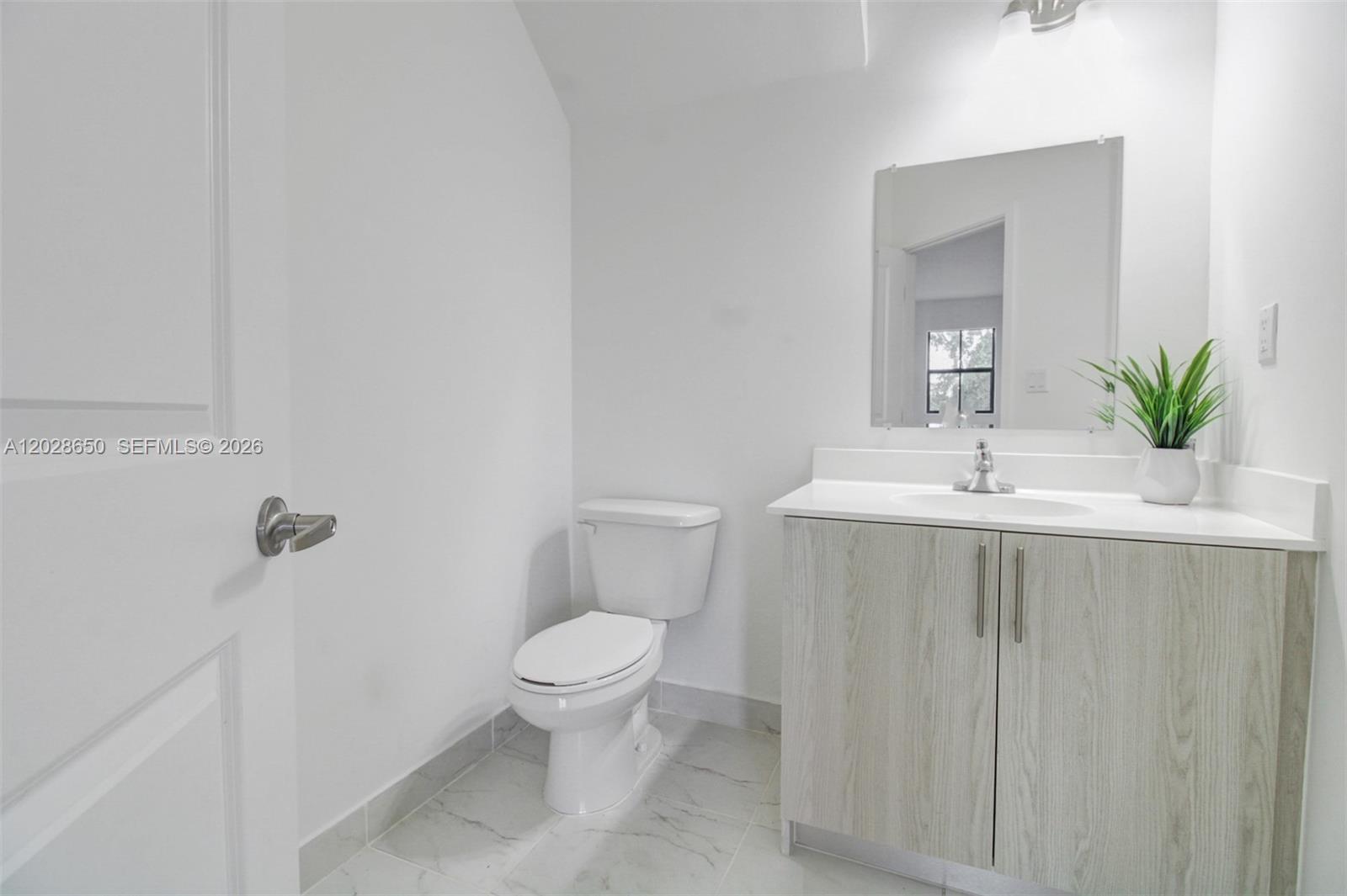 CENTURY PARK SOUTH - Residential Lease