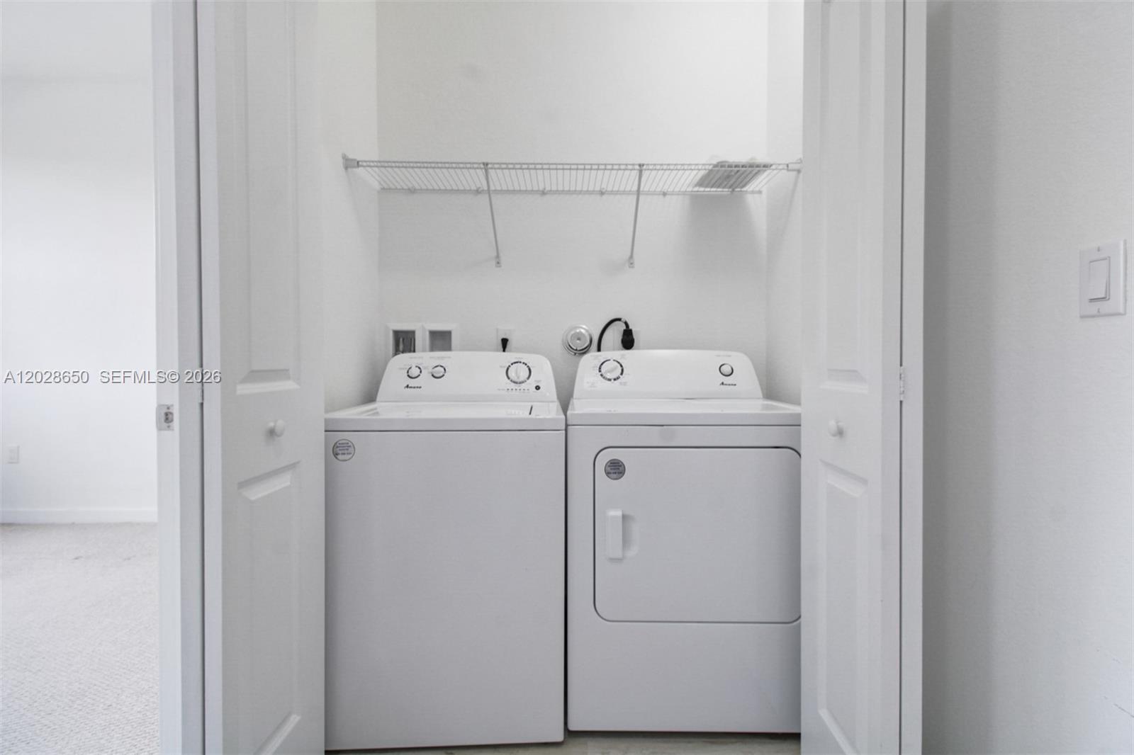 CENTURY PARK SOUTH - Residential Lease