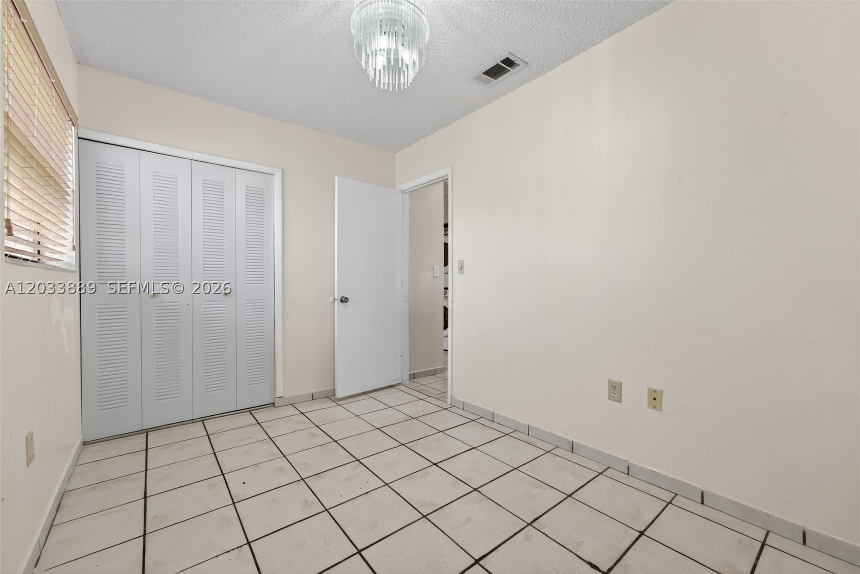 TREELANE - Residential