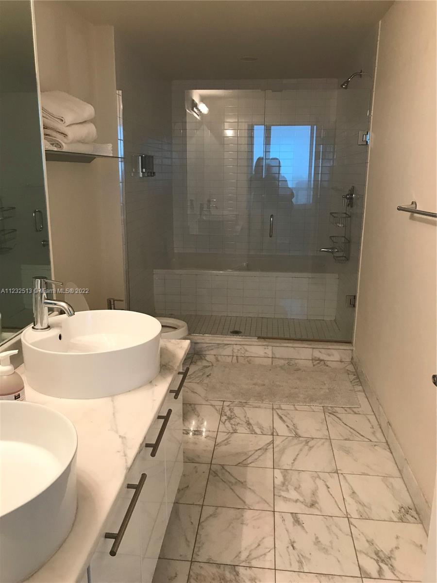MARINABLUE CONDO - Residential Lease