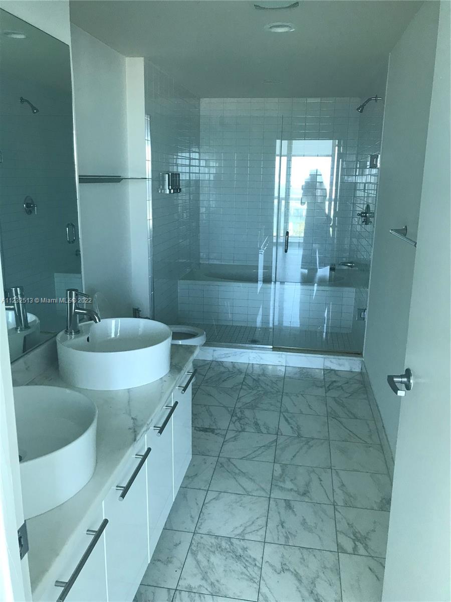 MARINABLUE CONDO - Residential Lease