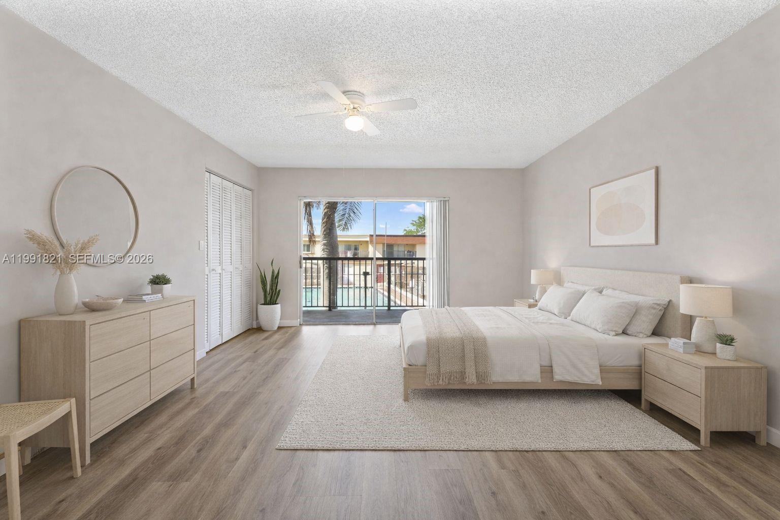 BRENTWOOD WEST TOWNHOUSES - Residential