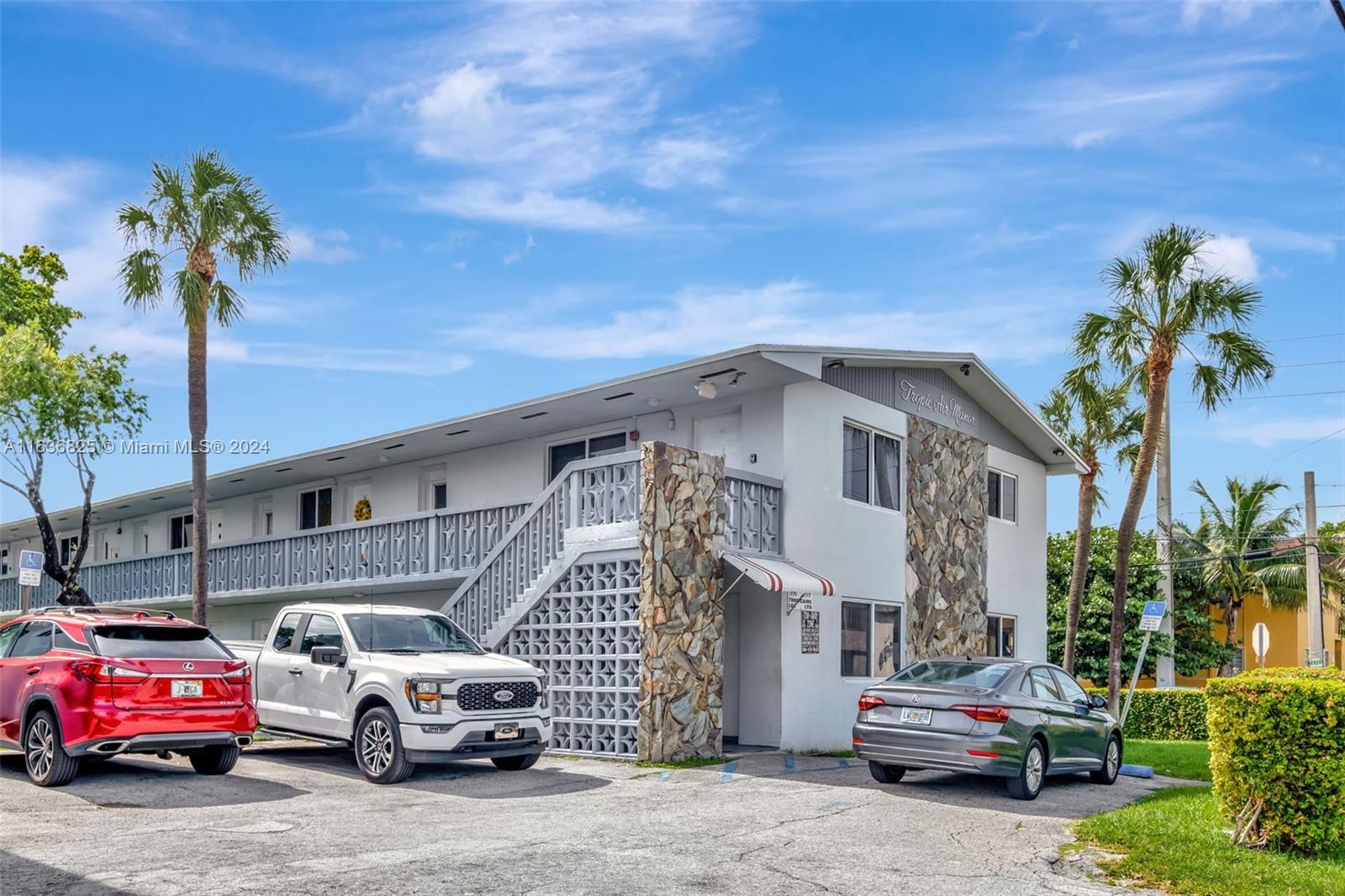45 AVENUE CONDO - Residential
