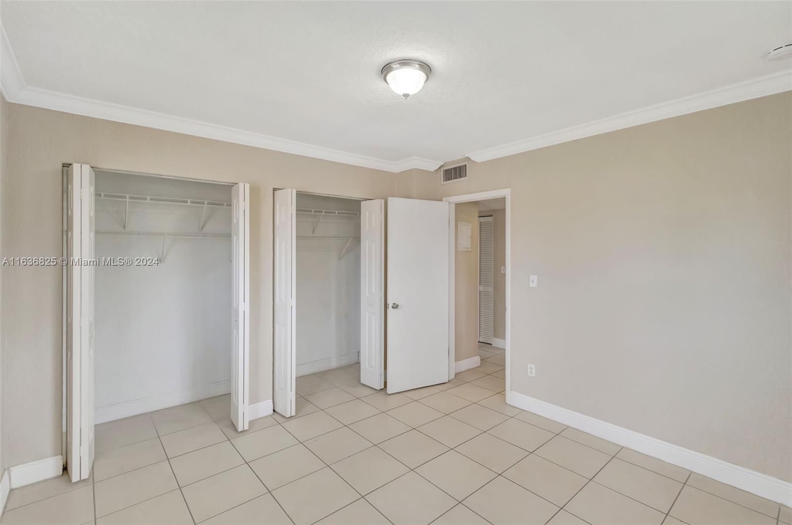 45 AVENUE CONDO - Residential