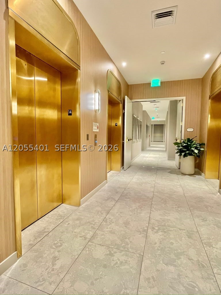 BRICKELL POINT - Residential Lease