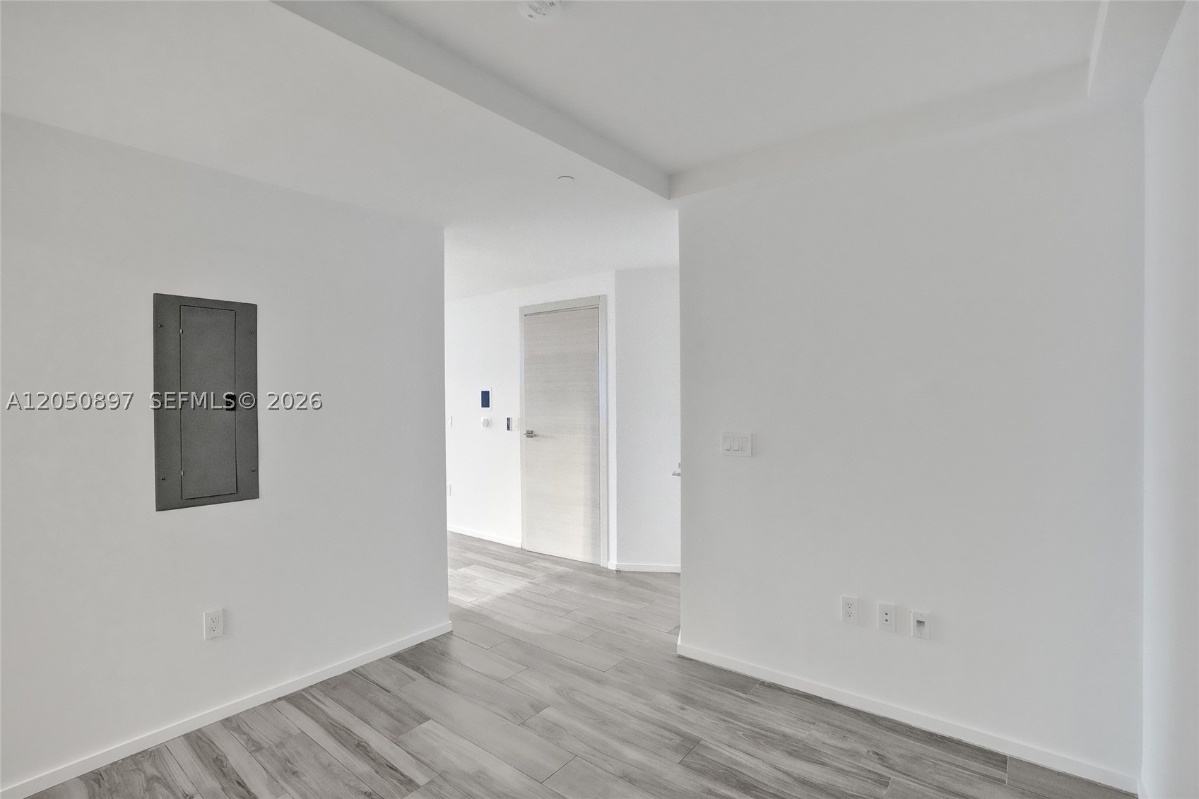 801 SMA RESIDENCES CONDO - Residential
