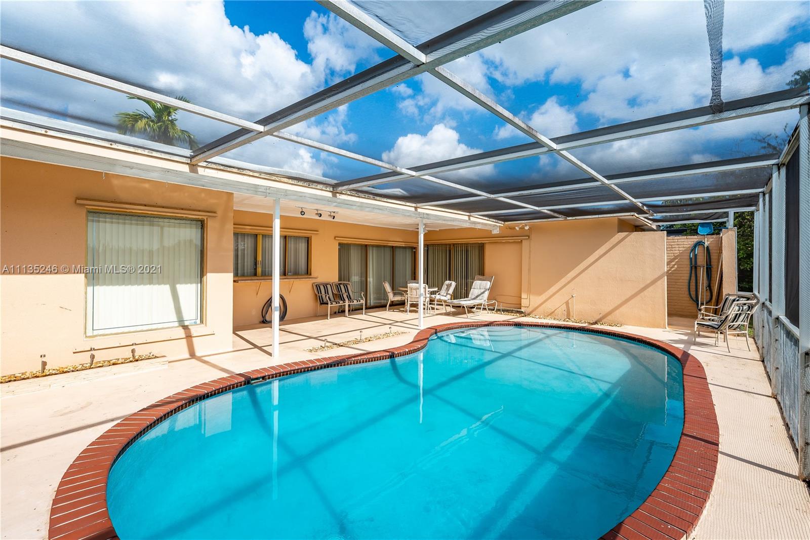 MIRAMAR ISLES SEC 6 - Residential