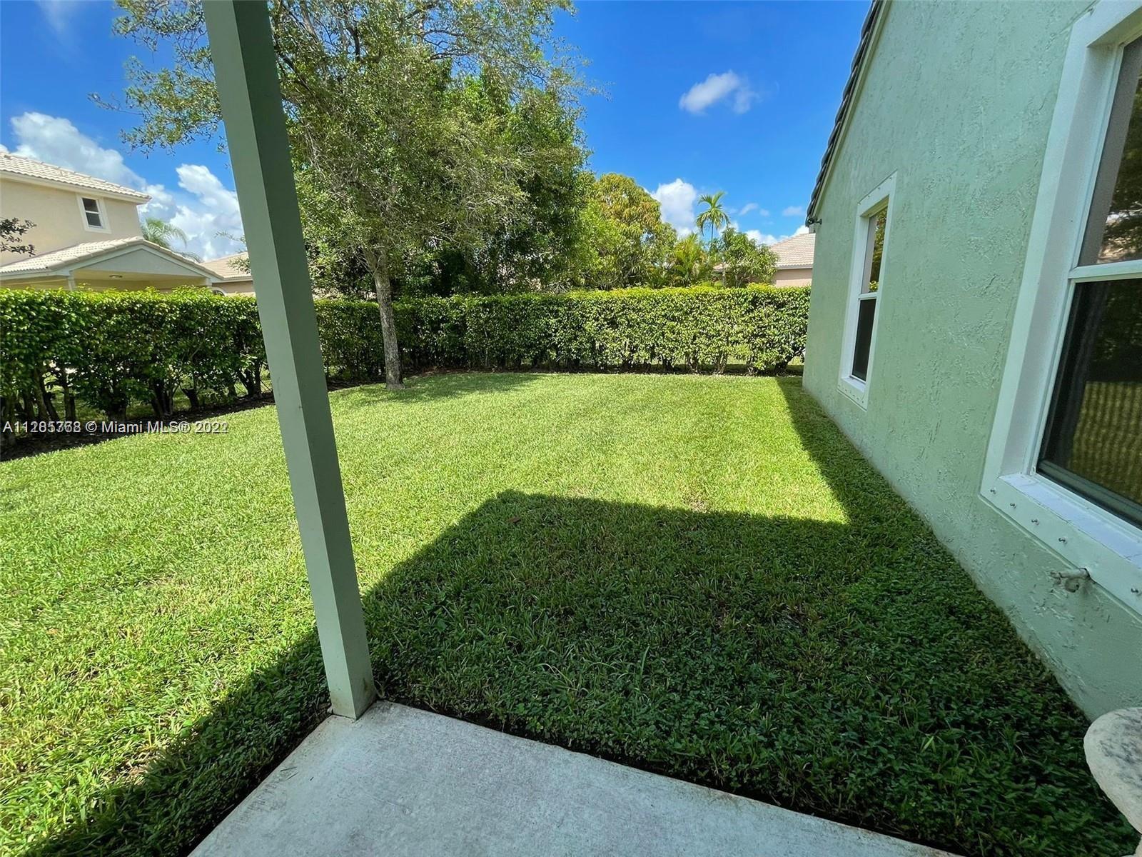 PEMBROKE FALLS PH 6 - Residential Lease