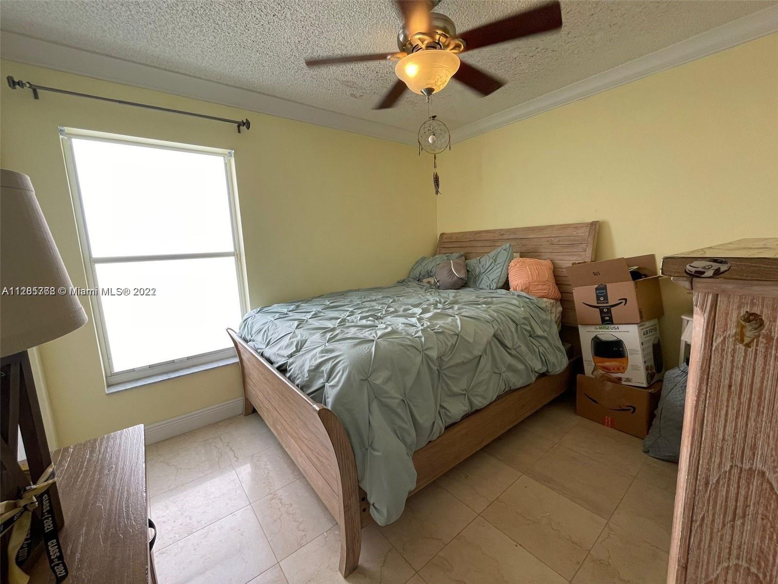 PEMBROKE FALLS PH 6 - Residential Lease