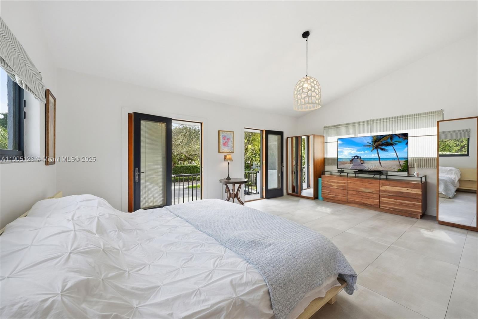 MIAMI SHORES - Residential
