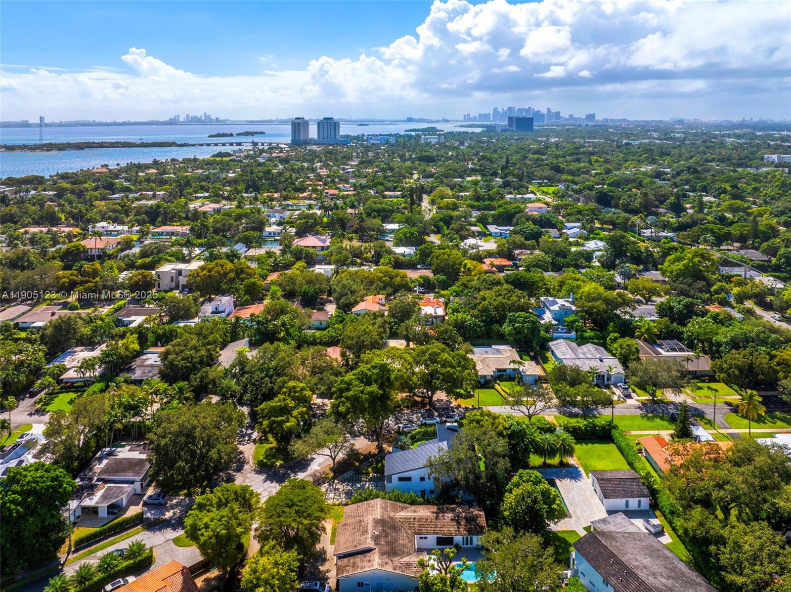 MIAMI SHORES - Residential