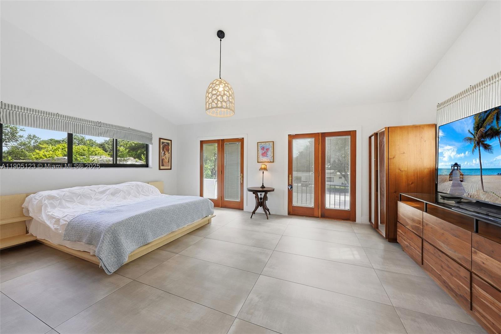 MIAMI SHORES - Residential