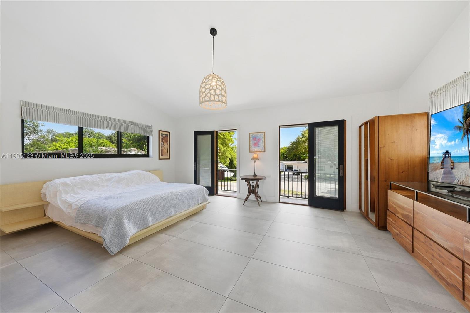 MIAMI SHORES - Residential