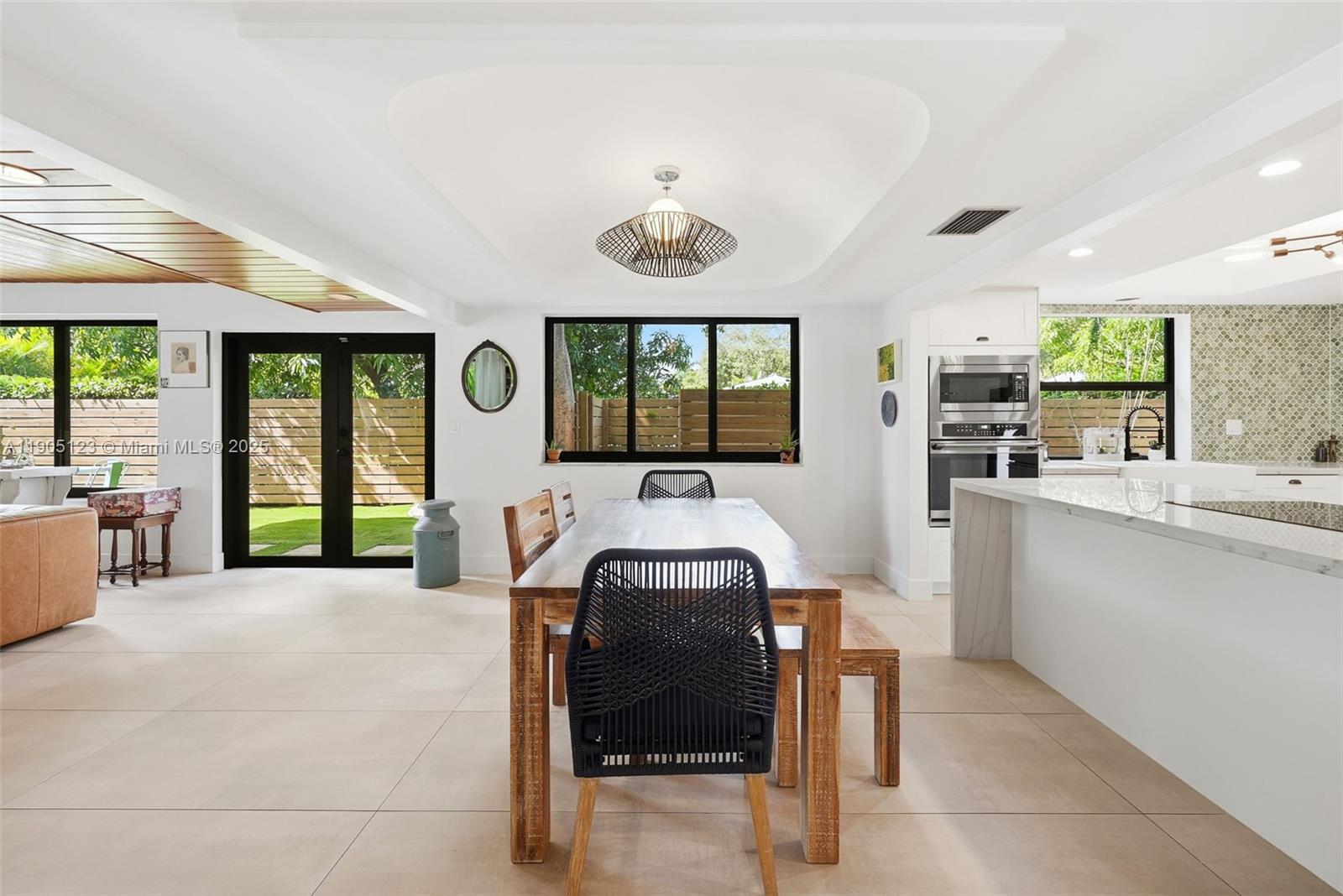 MIAMI SHORES - Residential
