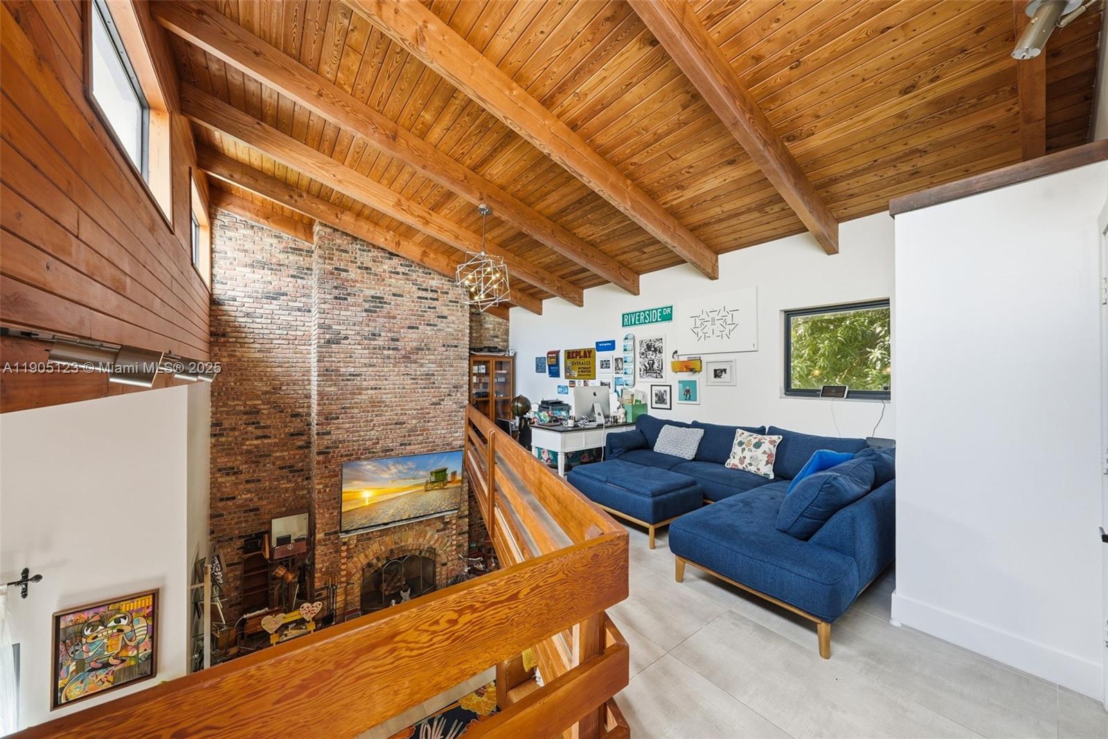 MIAMI SHORES - Residential